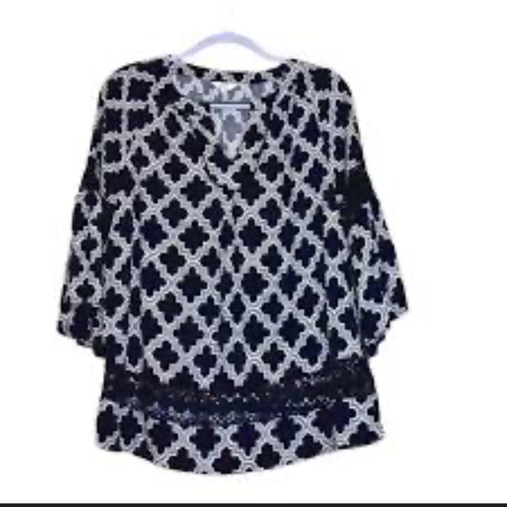 Crown & Ivy Shirt Womens 1X Blue White Rayon Bell Sleeve Top Blouse Casual- NWT